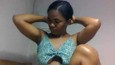 melancee online show from 08.07.26
