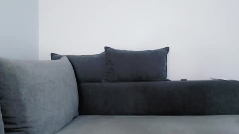 Snapshot of melani_a chatting on 11.23.25 Melania online show from 11.23.25