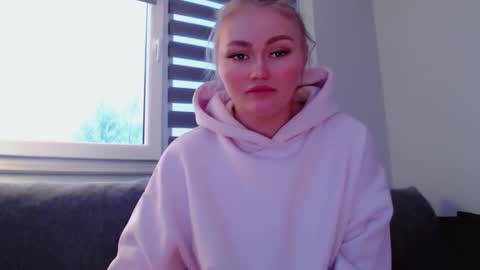 Snapshot of melani_a chatting on 02.24.26 Melania online show from 02.24.26