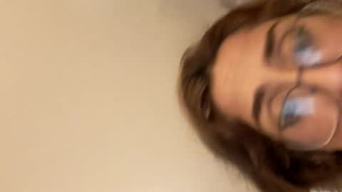 melani_babi online show from 11.20.25