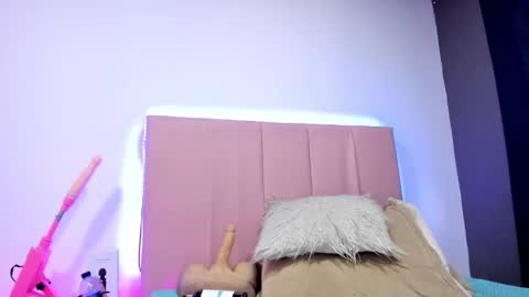 MELANI - online show from 02.17.25