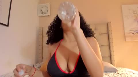 melania_xtreme online show from 01.18.26