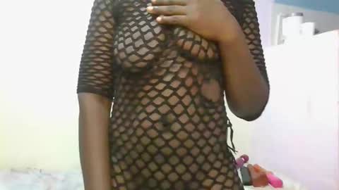 melanie_bae1 online show from 05.04.26