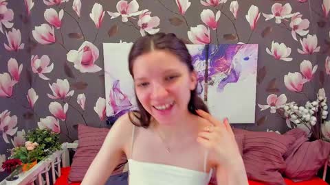 Snapshot of melanie_grant chatting on 02.13.25 Melanie online show from 02.13.25