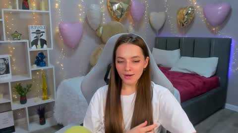 MelanieAlves online show from 02.13.26