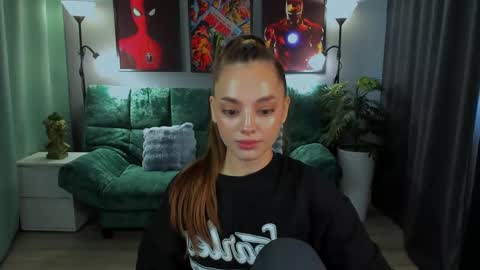 MelanieAlves online show from 05.03.26