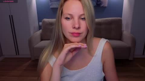 Melanie Bennett online show from 05.07.26