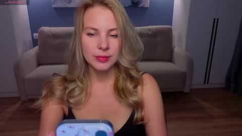 Melanie Bennett online show from 05.08.26