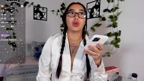 Melanie online show from 10.09.25