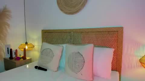 Snapshot of melaniejeann_ chatting on 02.05.26 melaniejeann_ online show from 02.05.26