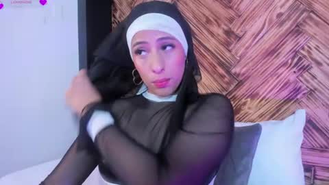 melaniejeann_ online show from 06.11.26