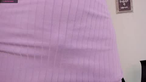 melaniie_roussel online show from 12.11.24