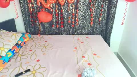 melannia_hills online show from 09.21.25