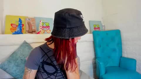 Snapshot of melanyharris chatting on 12.16.24 MELANYHARRIS online show from 12.16.24