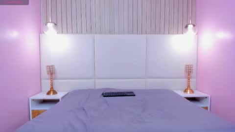 Snapshot of melanywayne_ chatting on 10.22.25 Melany online show from 10.22.25