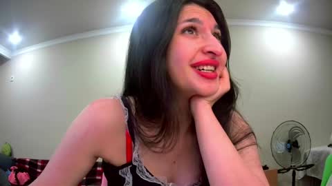 melena_caramel online show from 05.18.26