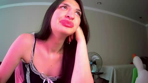 melena_caramel online show from 05.19.26