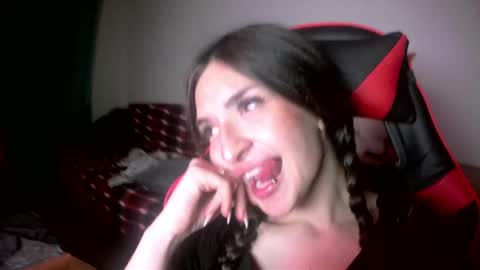 melena_caramel online show from 05.30.26