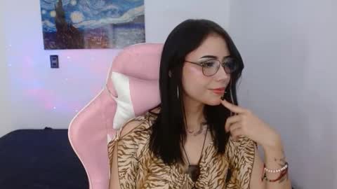 Snapshot of melhoneymoon chatting on 09.14.25 Mel online show from 09.14.25