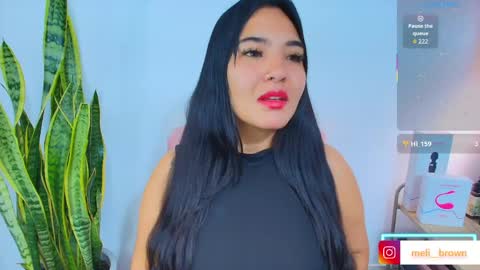    Independent model online show from 04.26.26