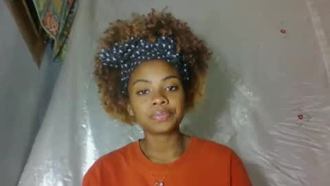 meliana98 online show from 10.17.25