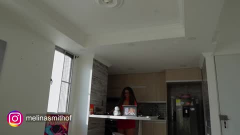 MelinaSmith  online show from 01.31.25