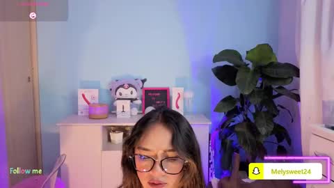 Snapshot of melisa_se chatting on 10.04.25 Melissa online show from 10.04.25