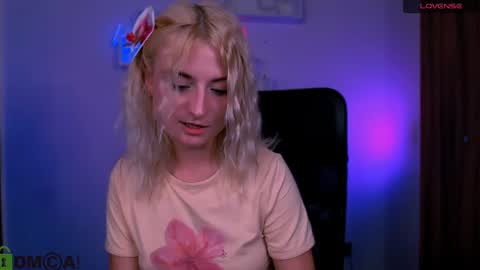 Snapshot of melisa_white1 chatting on 07.24.26 Melisa online show from 07.24.26