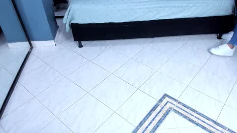 Snapshot of melissa_23_ chatting on 11.21.25 melissa_23_ online show from 11.21.25