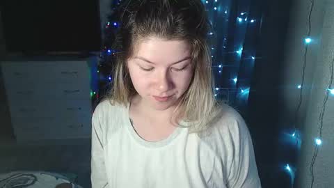 Snapshot of melissa__ray chatting on 01.13.25 Melissa  Ray online show from 01.13.25