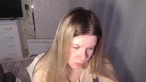 Snapshot of melissa__ray chatting on 01.28.25 Melissa  Ray online show from 01.28.25