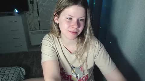 Snapshot of melissa__ray chatting on 03.09.25 Melissa  Ray online show from 03.09.25
