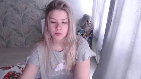 Melissa  Ray online show from 12.15.25