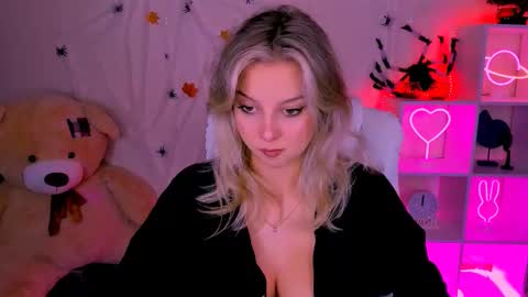 Melissa online show from 10.20.25