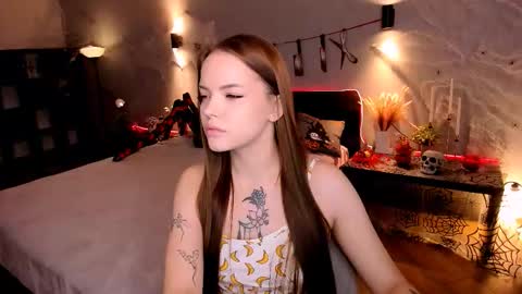 Melisa online show from 10.28.25