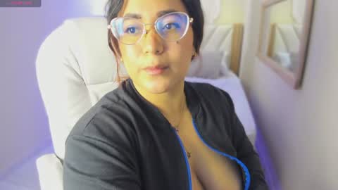 M E L I S S A  online show from 06.28.26