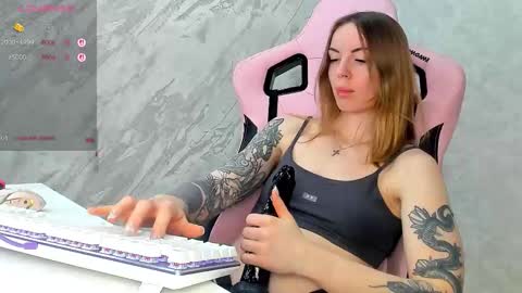 Snapshot of melissaluvvv chatting on 01.12.26 Melissaluvvv online show from 01.12.26