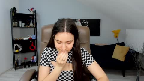 Snapshot of melissawiliam chatting on 01.22.25 melissawiliam online show from 01.22.25