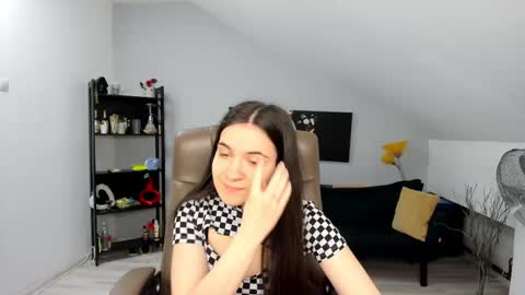 Snapshot of melissawiliam chatting on 02.11.25 melissawiliam online show from 02.11.25