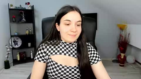 Snapshot of melissawiliam chatting on 03.06.25 melissawiliam online show from 03.06.25