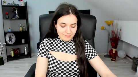 Snapshot of melissawiliam chatting on 03.10.25 melissawiliam online show from 03.10.25