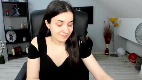 Snapshot of melissawiliam chatting on 03.12.25 melissawiliam online show from 03.12.25