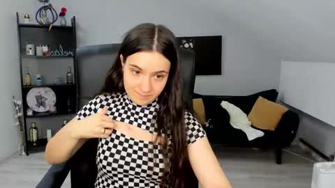 Snapshot of melissawiliam chatting on 09.23.25 melissawiliam online show from 09.23.25