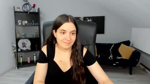 Snapshot of melissawiliam chatting on 09.24.25 melissawiliam online show from 09.24.25