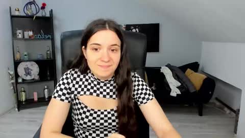 Snapshot of melissawiliam chatting on 10.07.25 melissawiliam online show from 10.07.25