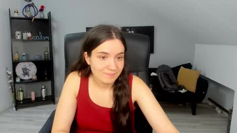 Snapshot of melissawiliam chatting on 10.10.25 melissawiliam online show from 10.10.25