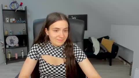 Snapshot of melissawiliam chatting on 10.14.25 melissawiliam online show from 10.14.25