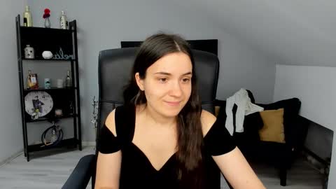 Snapshot of melissawiliam chatting on 11.12.25 melissawiliam online show from 11.12.25