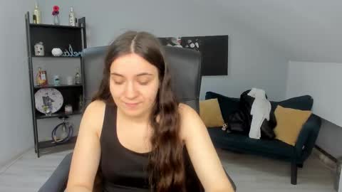 Snapshot of melissawiliam chatting on 12.01.25 melissawiliam online show from 12.01.25