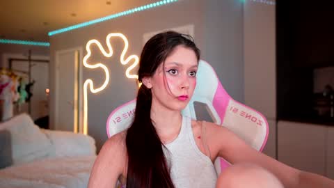 NEXT STREAM  in 7  3gmt---  online show from 09.10.25